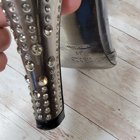 Prada strappy silver sandals with rhinestone encrusted heel - Picture 9 of 16